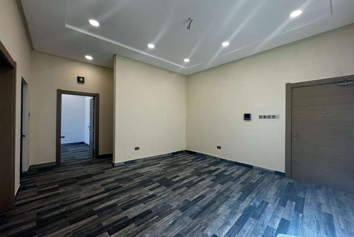 CityView Affordable 2-Bedroom Apartment In The Center of Zinj.
