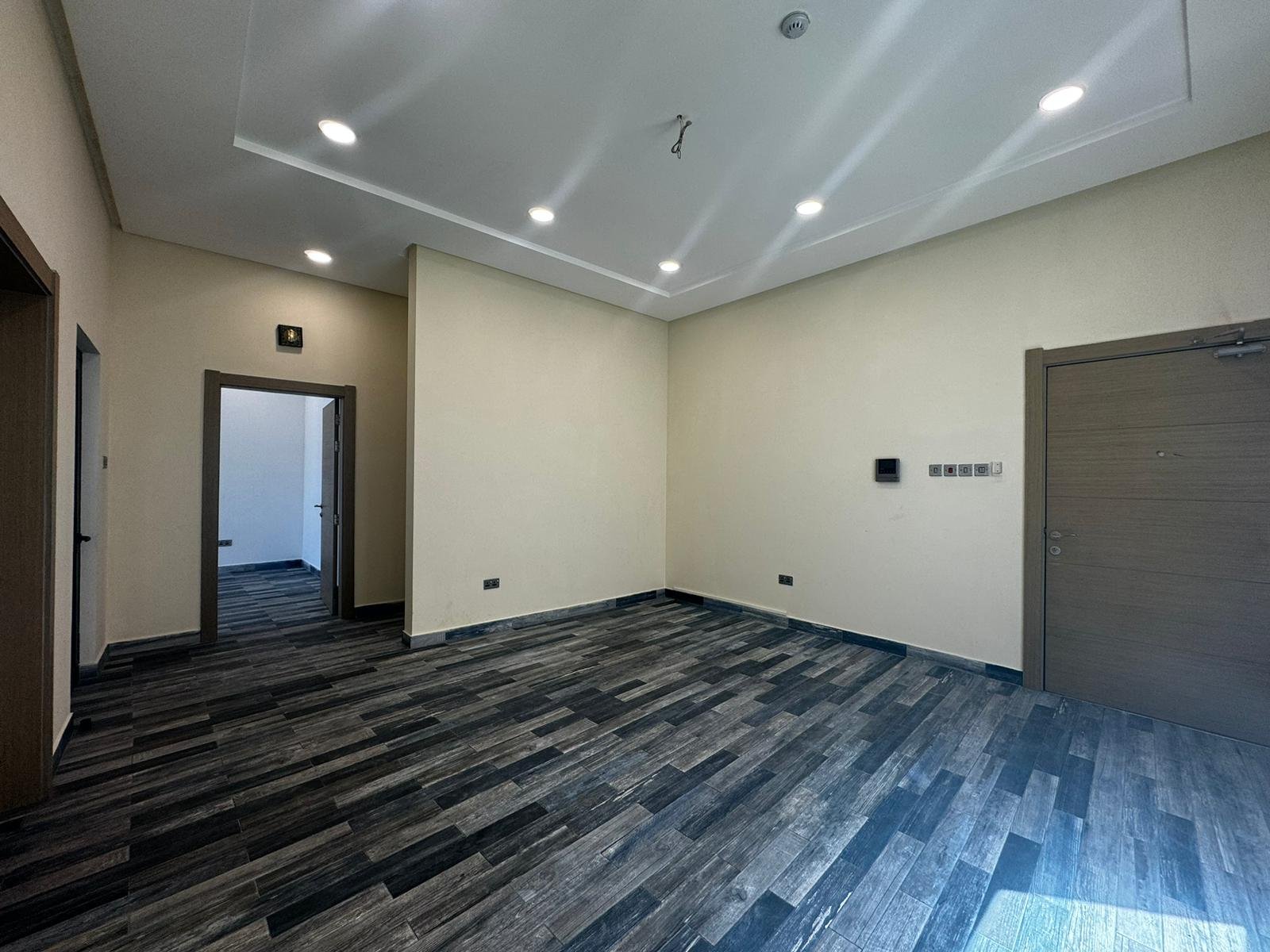 CityView Affordable 2-Bedroom Apartment In The Center of Zinj.