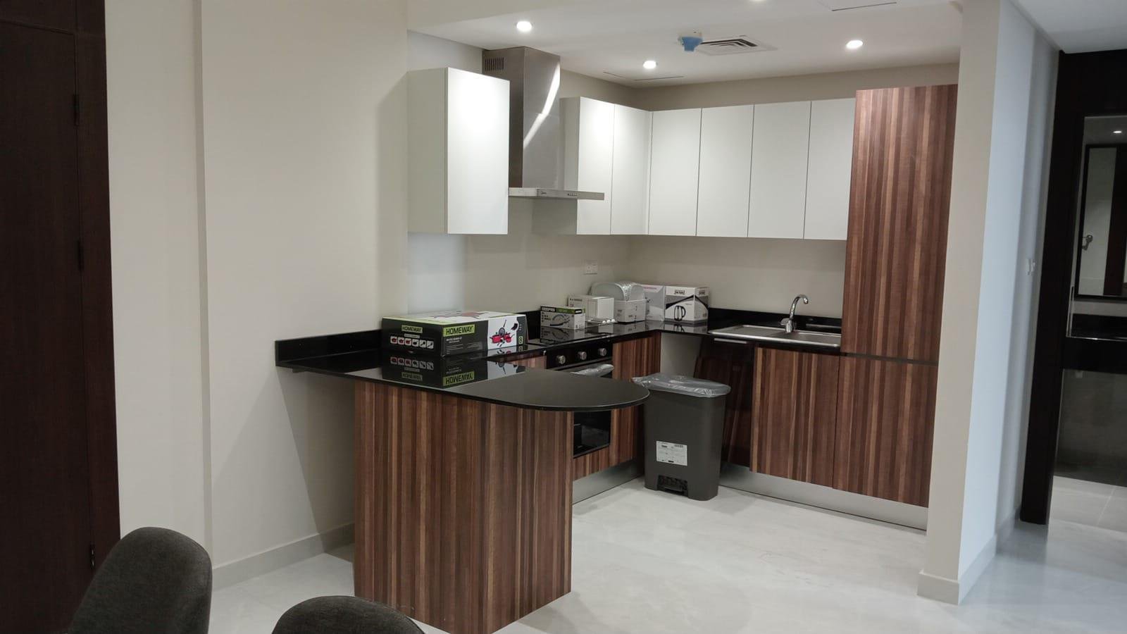 Luxury SeaView 2-Bedroom Apartment In The Center of Amwaj.