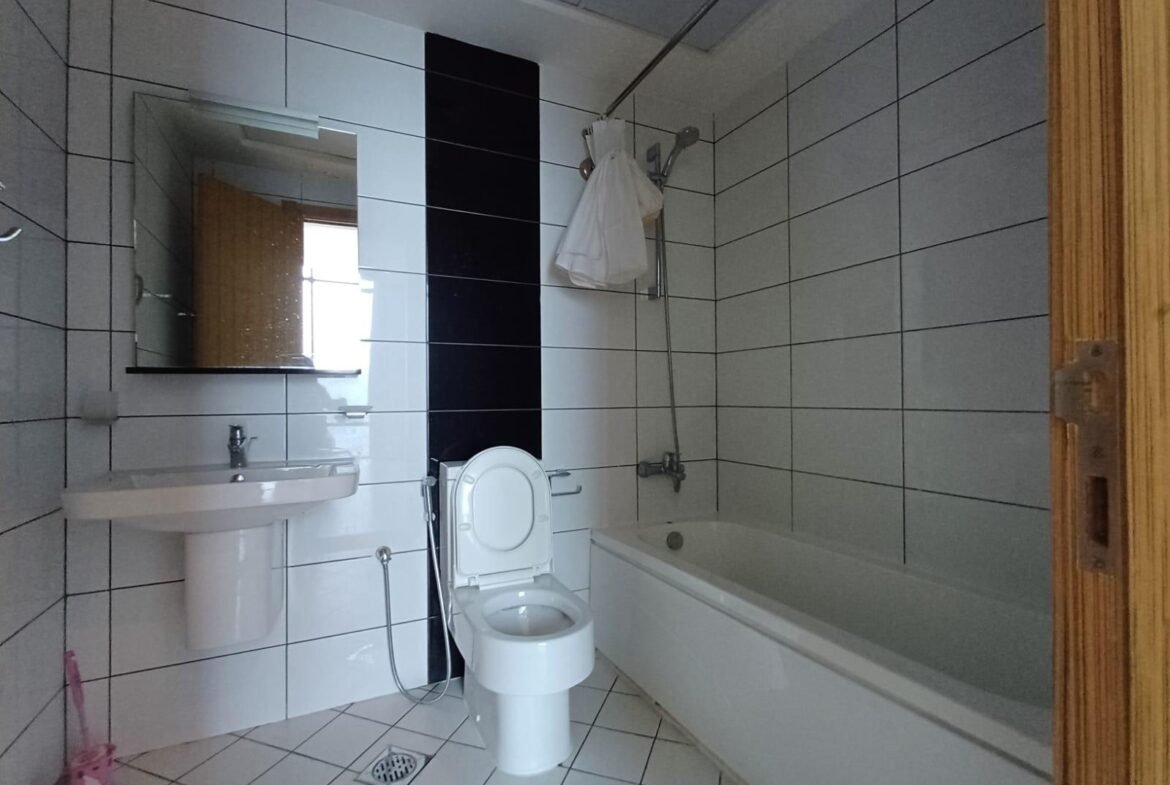 Luxury Sea-View 1-BHK Apartment In The Center of Seef.