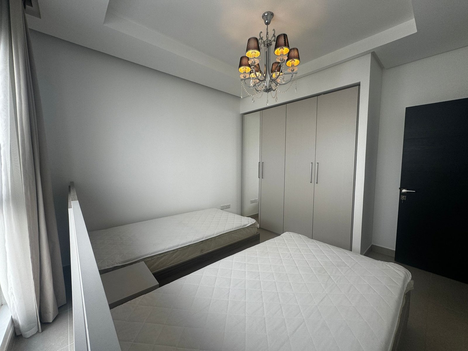 Luxury Sea-View 1-BHK Apartment In The Center of Seef.