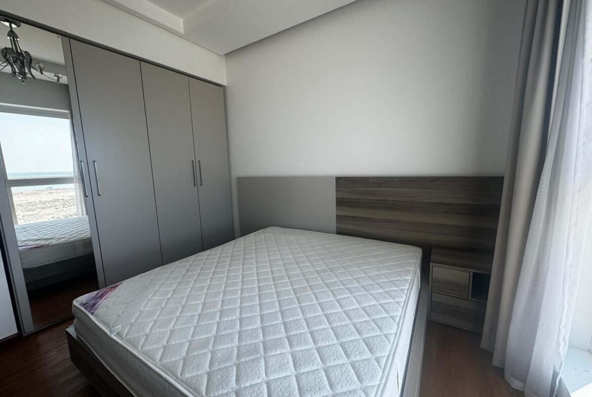 Luxury Sea-View 1-BHK Apartment In The Center of Seef.