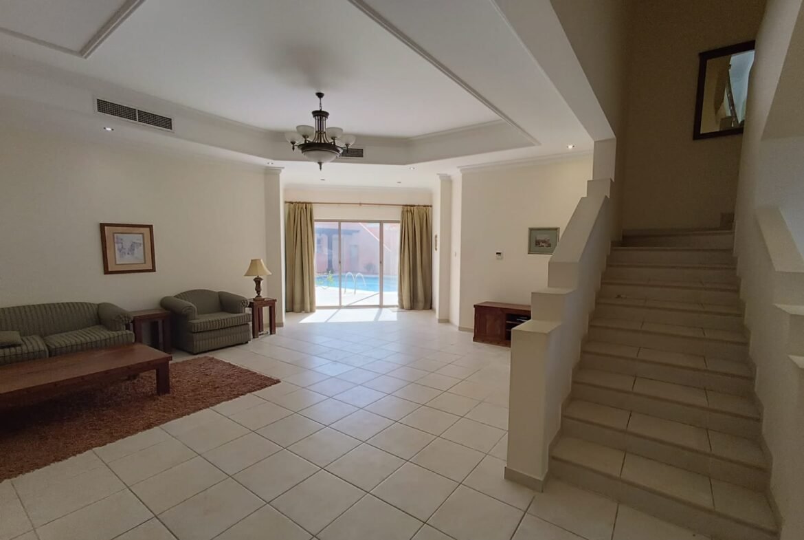 Luxury 2-BHK Apartment In The Center of Seef.