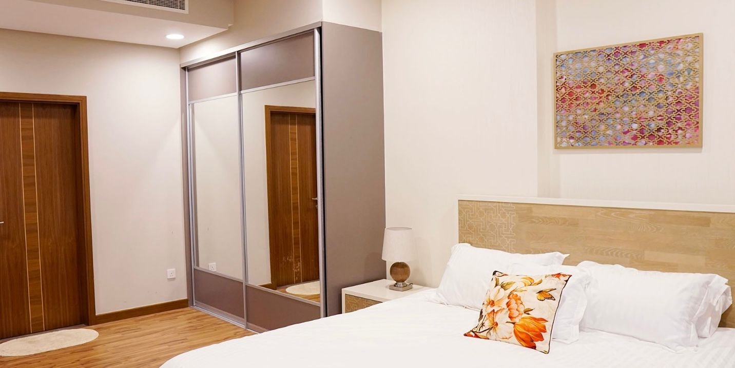 Exclusive Sea-View 1-BHK Apartment In The Center of Seef.