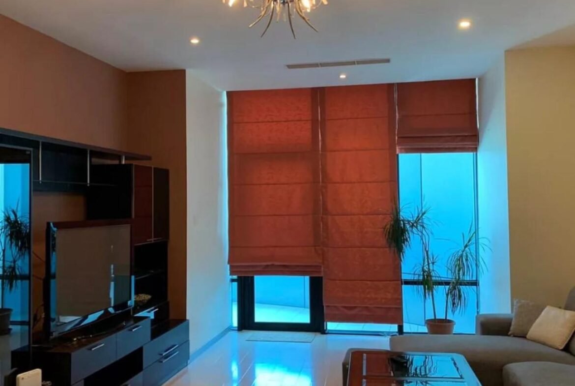 Luxury 1-Bedroom Apartment for Rent in The Center Of Seef