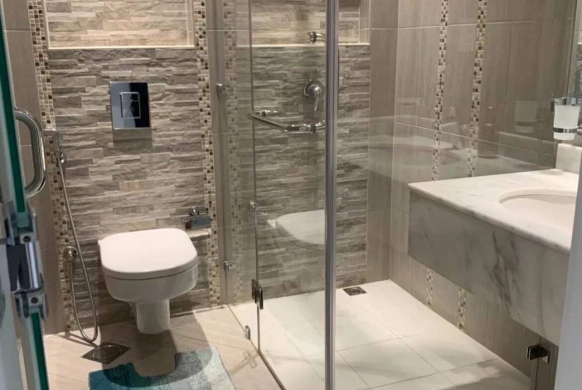 Luxury 1-Bedroom Studio for Rent in The Center Of Seef