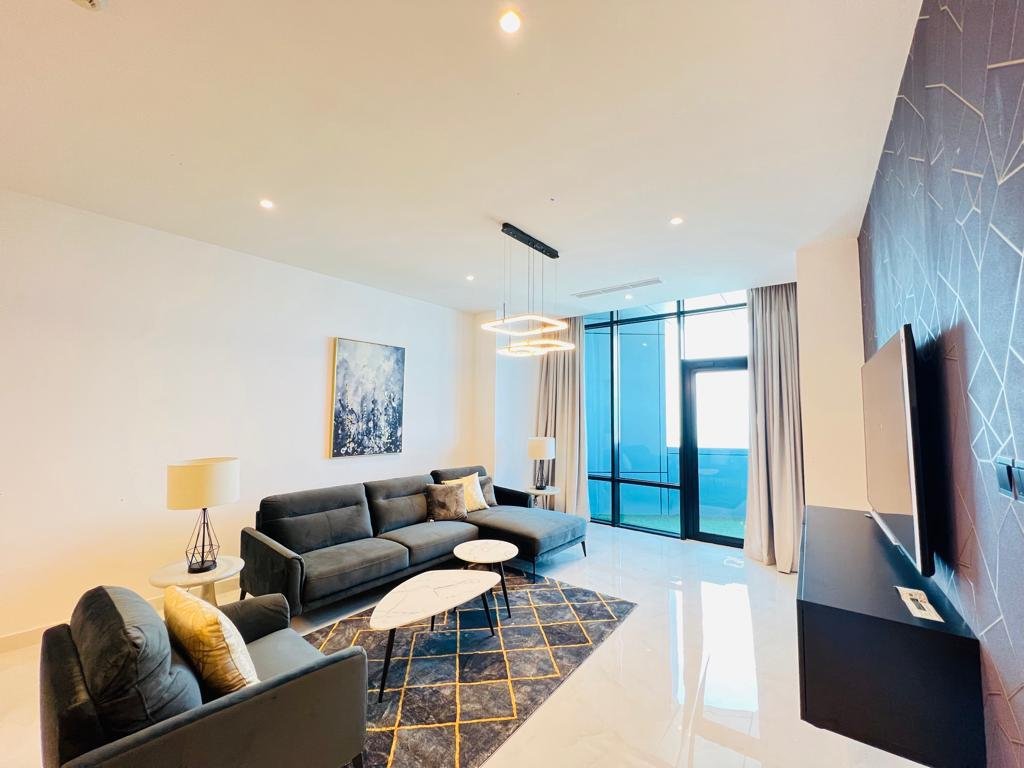Luxury 2-Bedroom Apartment In The Heart of Seef.