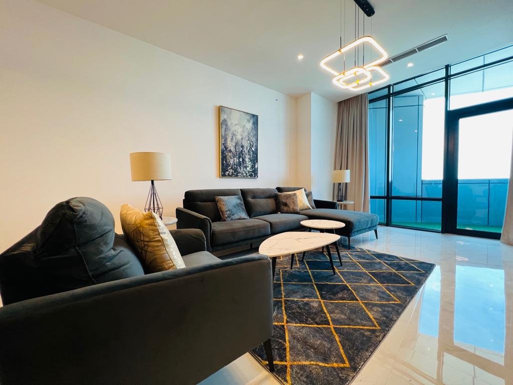Luxury 2-Bedroom Apartment In The Heart of Seef.