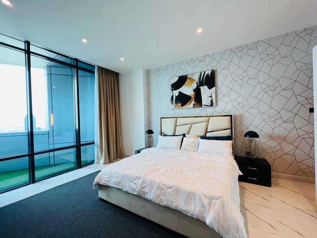Luxury 2-Bedroom Apartment In The Heart of Seef.
