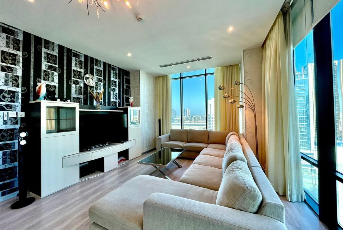 Luxury 2-Bedroom Apartment In The Heart of Seef.