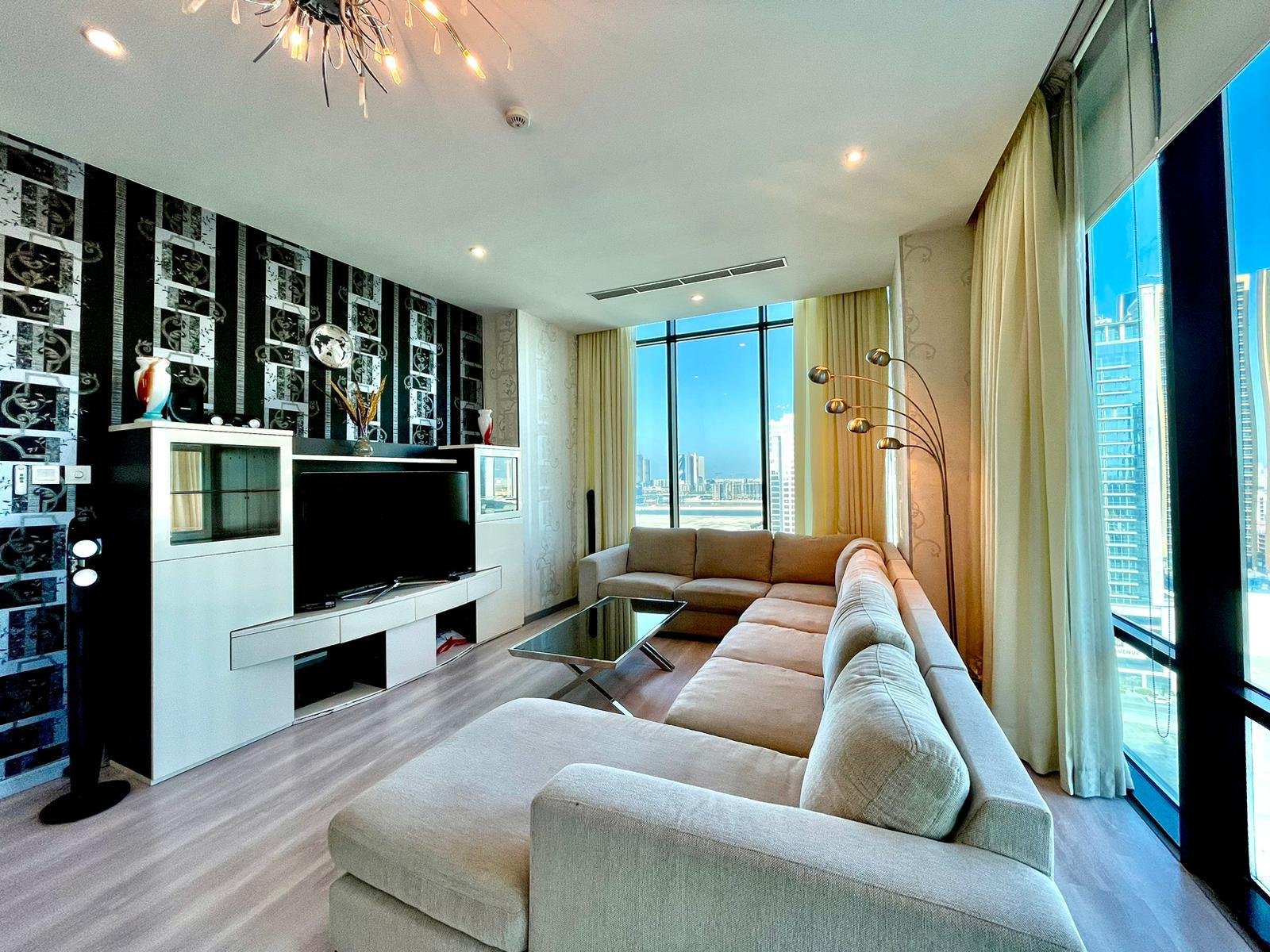Luxury 2-Bedroom Apartment In The Heart of Seef.