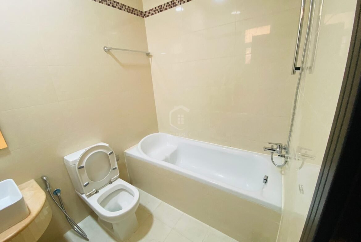 ffordable Spacious 2-Bedroom Apartment In The Center of Juffair