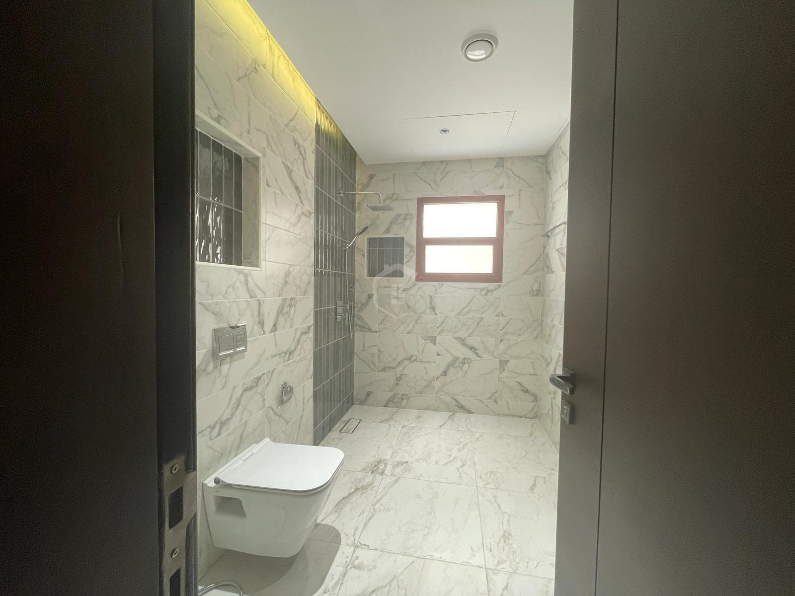 Exclusive CityView 2-Bedroom Apartment In The Heart of Juffair