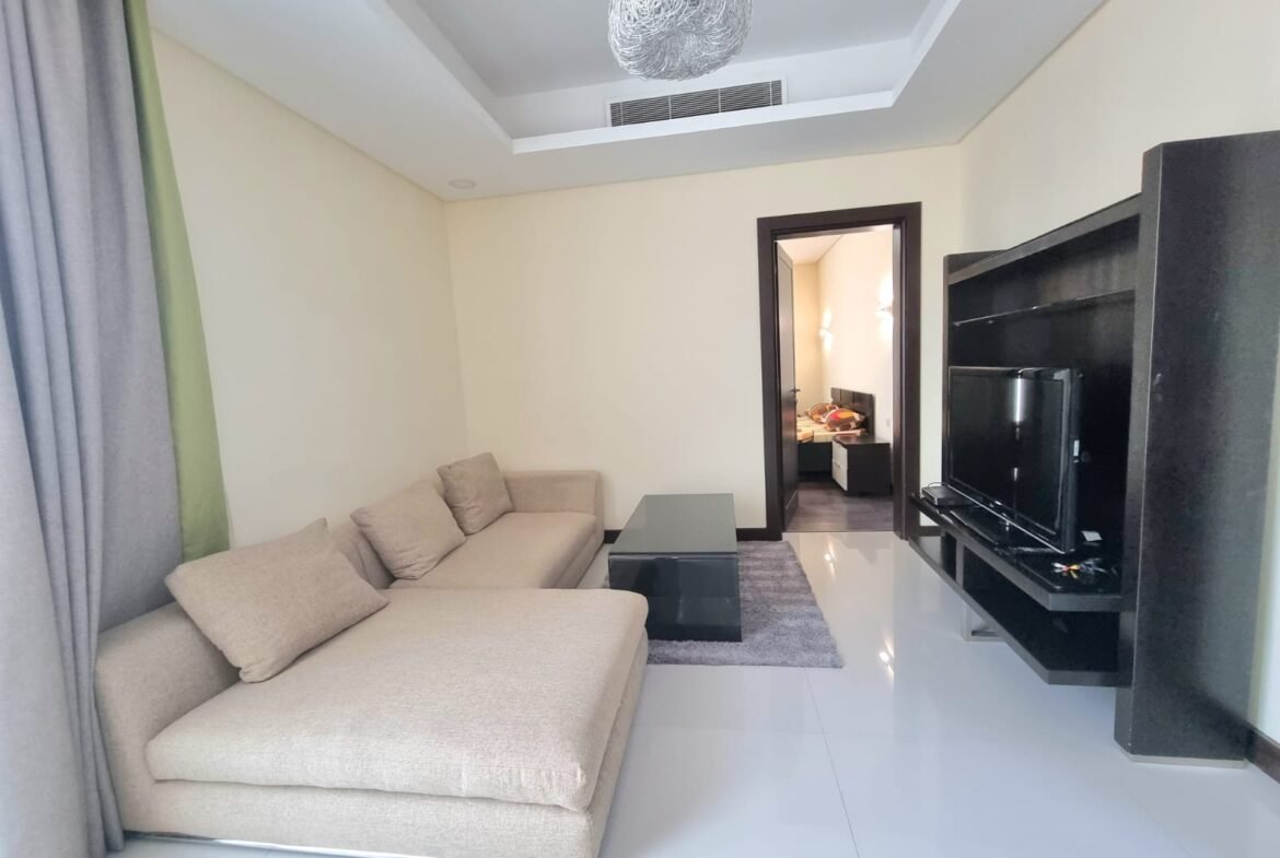 Modern 2-Bedroom Apartment In The Heart of Seef.