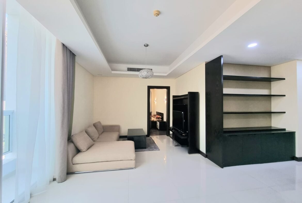 Modern 2-Bedroom Apartment In The Heart of Seef.