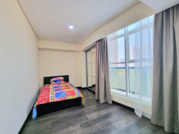 Modern 2-Bedroom Apartment In The Heart of Seef.
