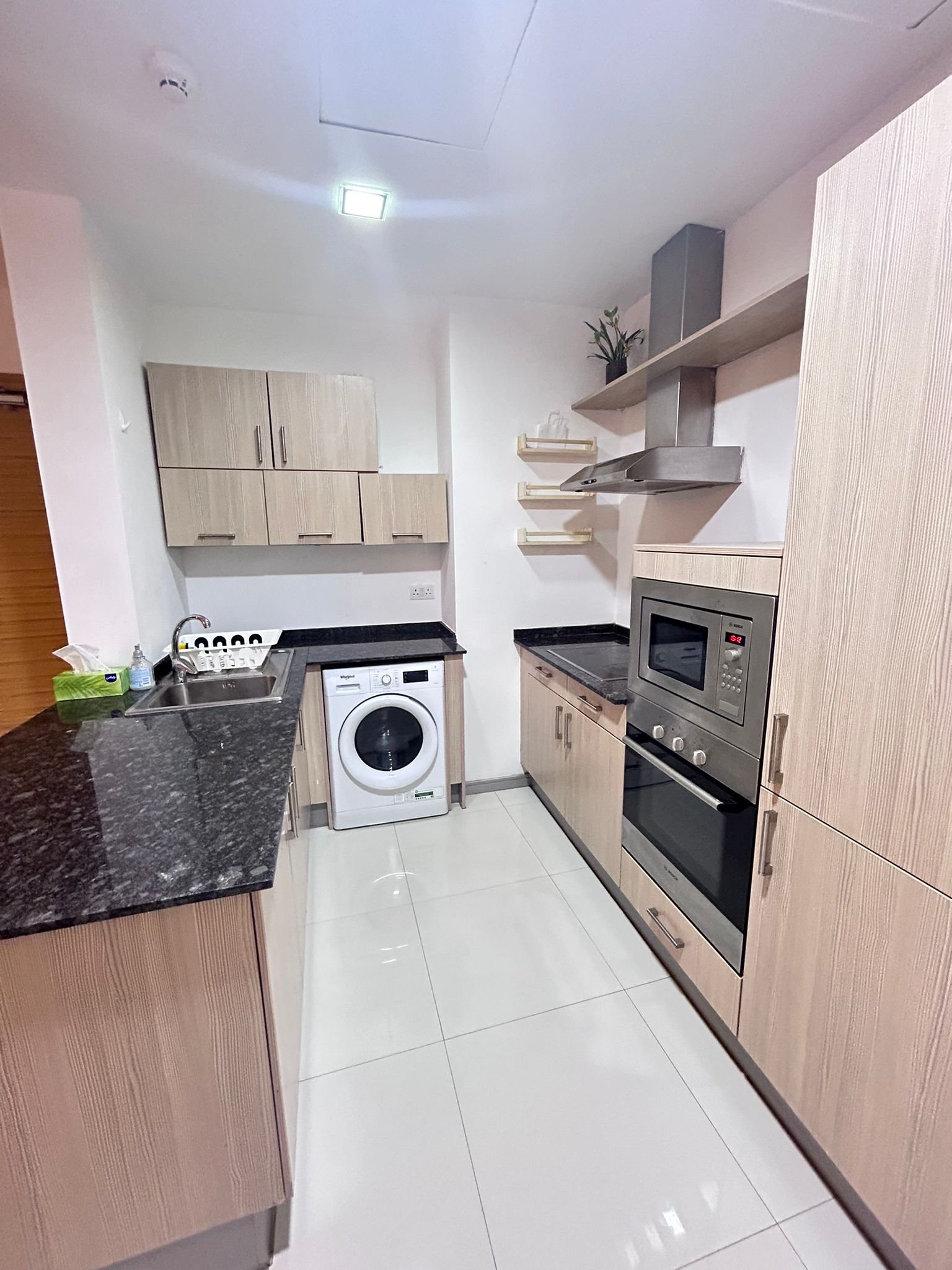 Luxury 2-Bedroom Apartment In The Heart of Seef.