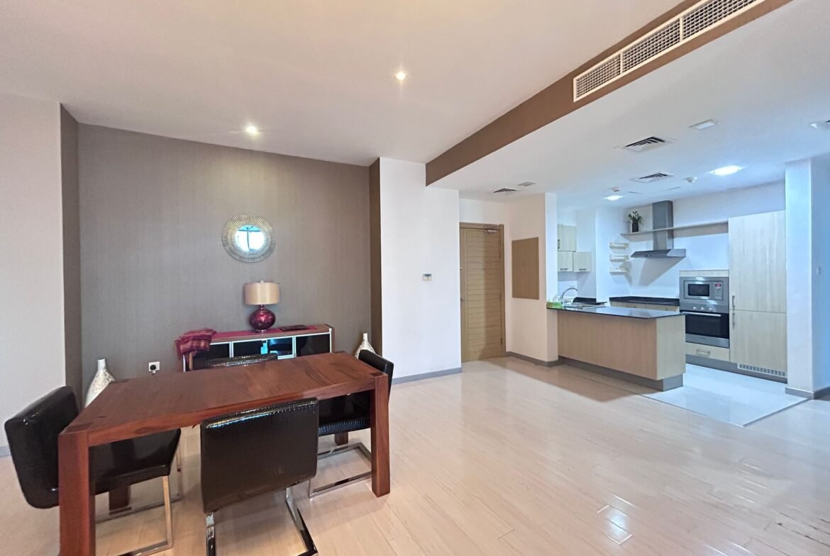 Luxury 2-Bedroom Apartment In The Heart of Seef.