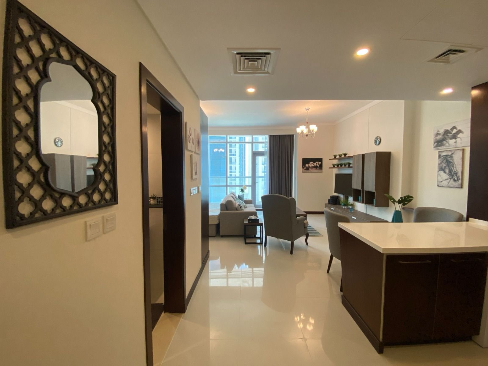 luxury Seaview 3-Bedroom Apartment In The Heart of Juffair.