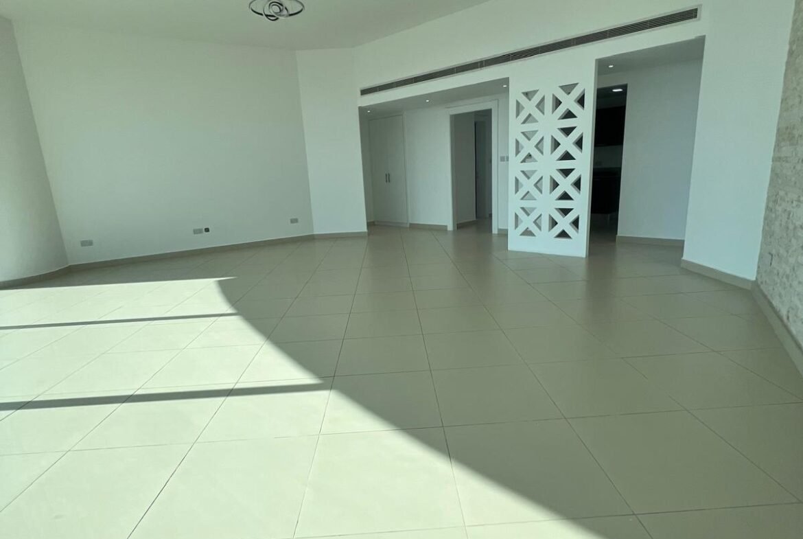 Spacious 2-Bedroom Apartment In The Center of Seef.