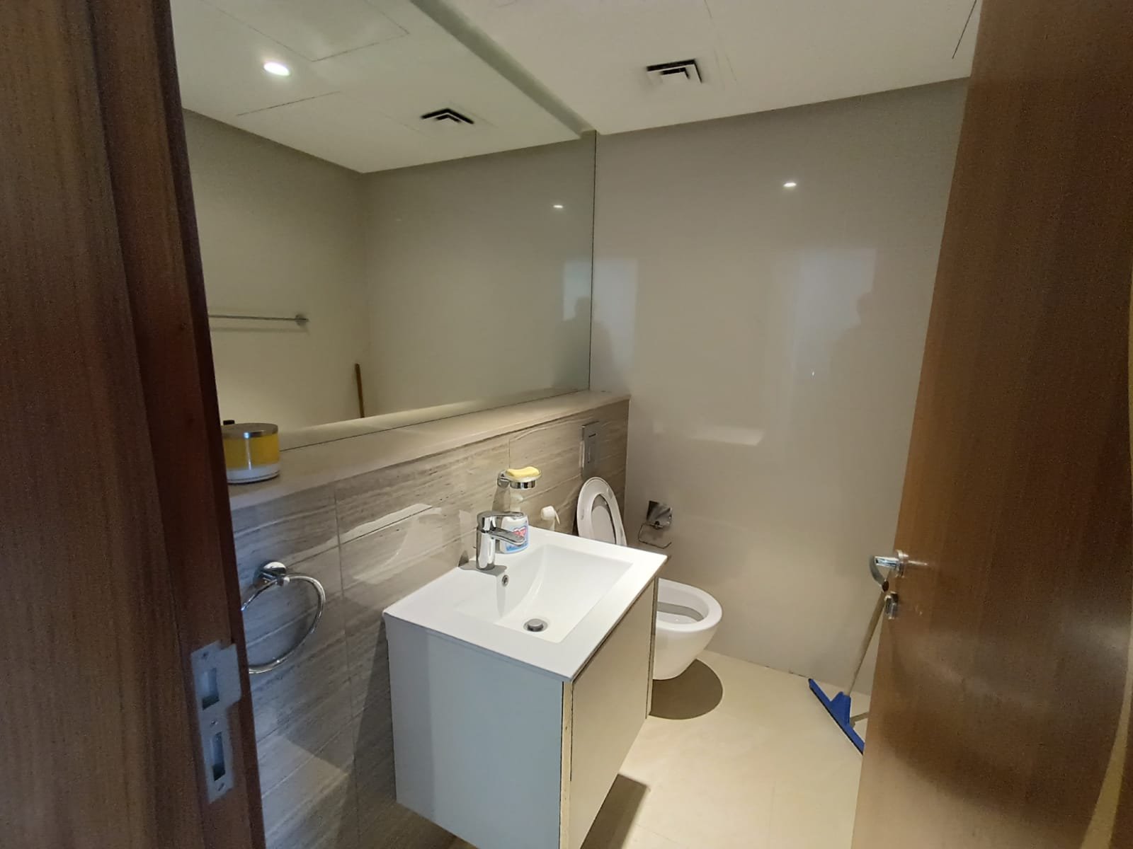Sea-View 1-Bedroom Apartment for sale in The Heart of Dilmunia.