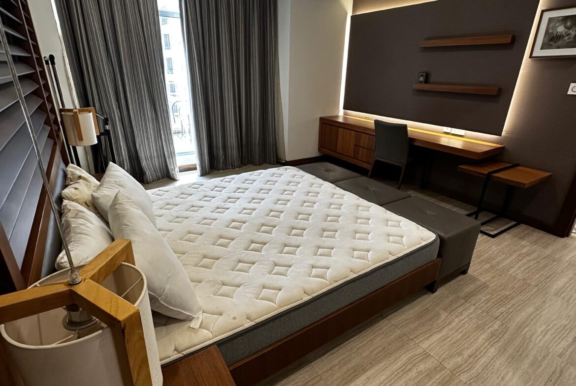 Exclusive Sea-View 2-Bedroom Apartment In Heart of Amwaj.