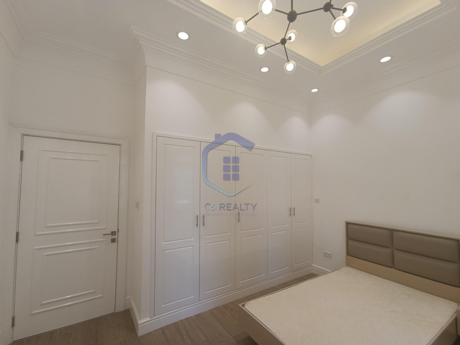 Exclusive 4-Bedroom Apartment For Rent In The Center Of Janabiya
