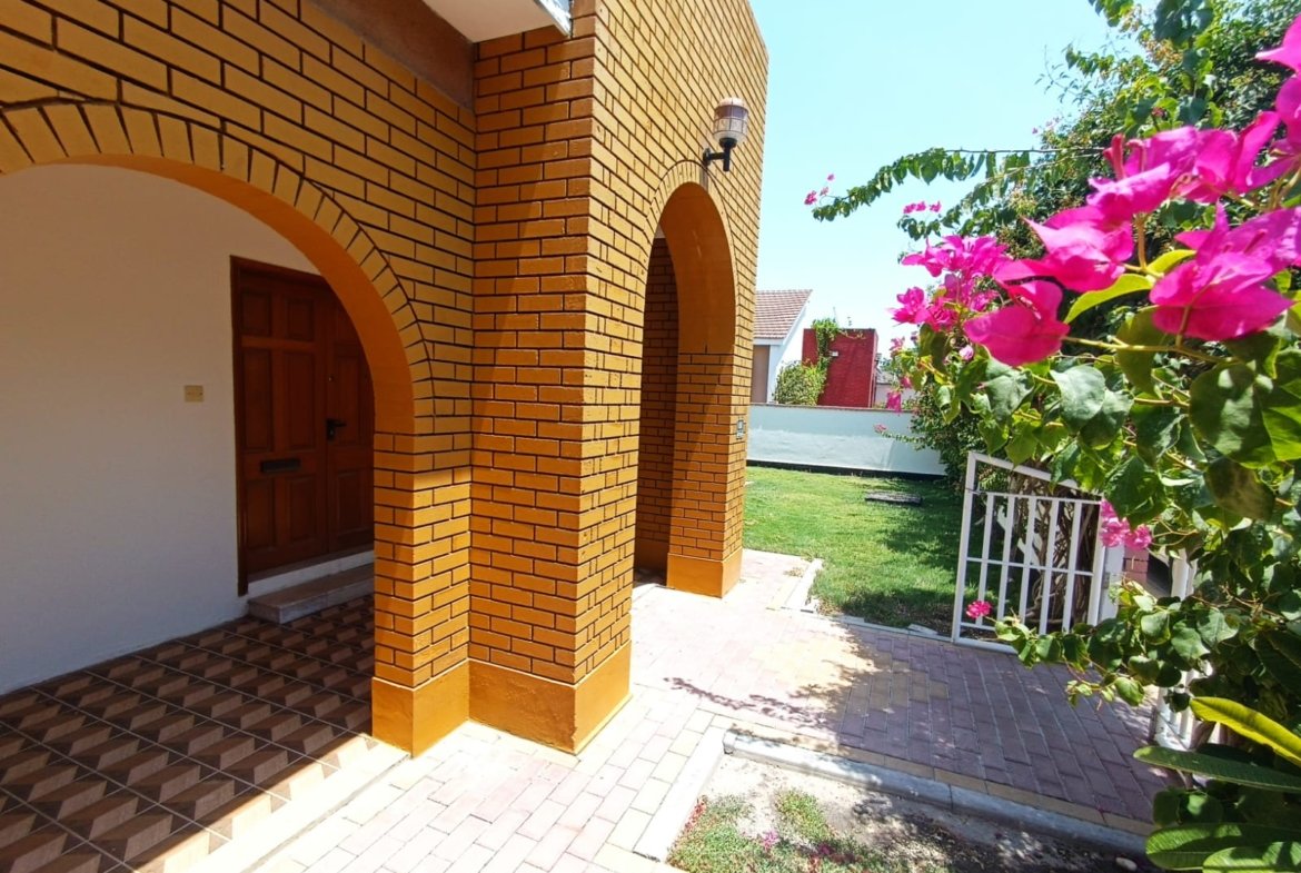 Luxury 3-BHK villa for Rent In The Center Of Barbar