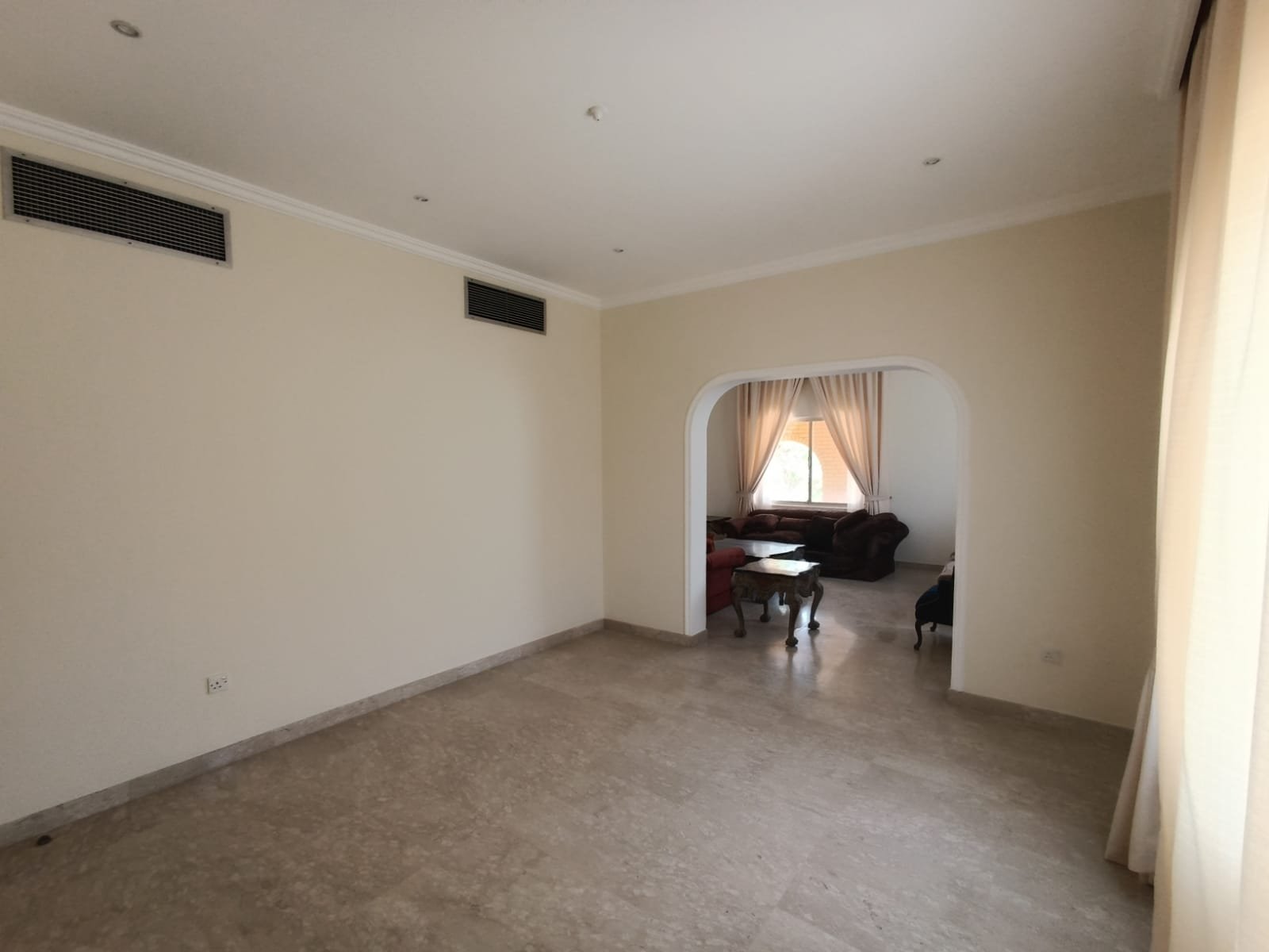Luxury 3-BHK villa for Rent In The Center Of Barbar