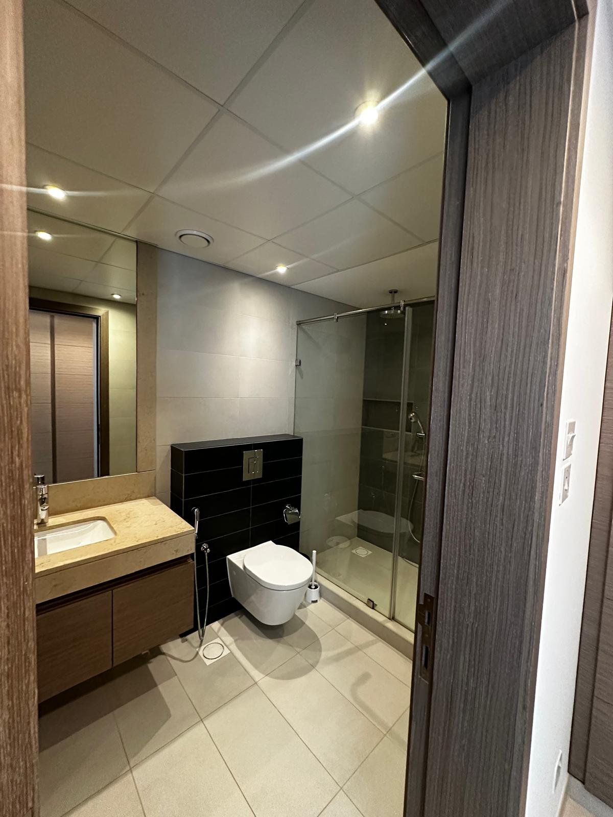 Humble 1-BHK Apartment in the Heart of Amwaj