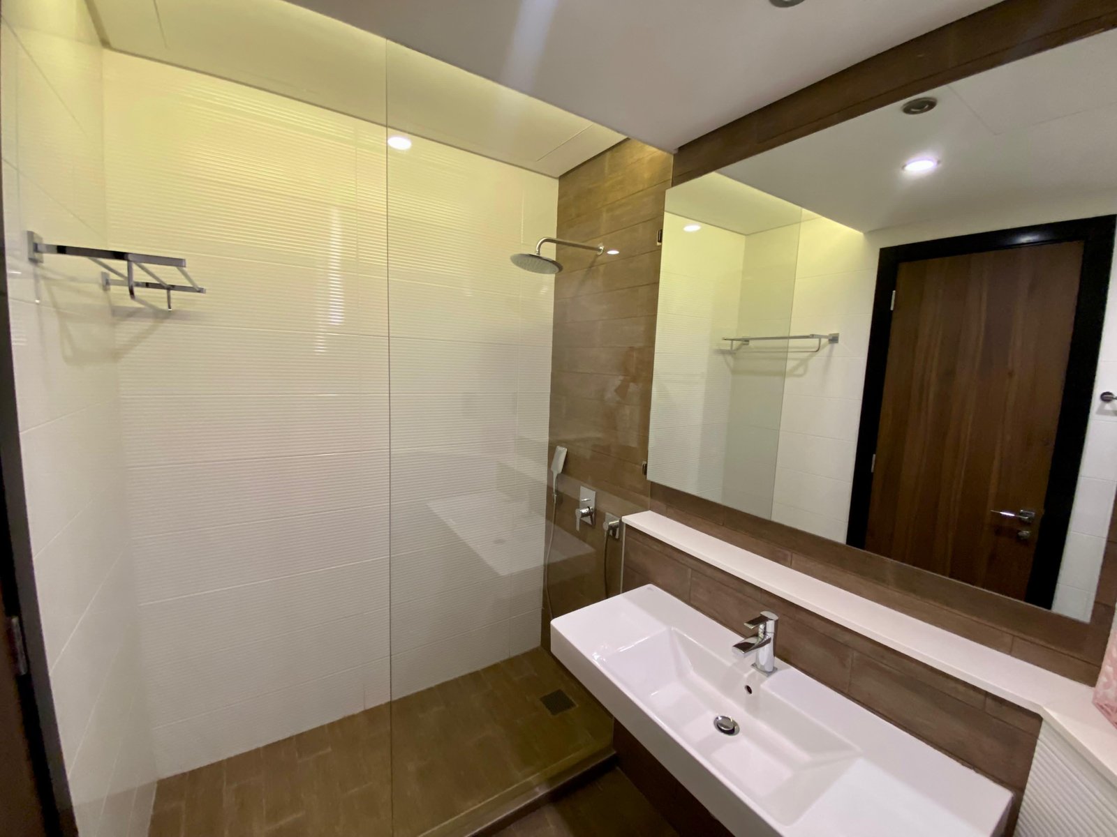 Exclusive Sea-View 2-Bedroom Apartment In The Downtown of Juffair.