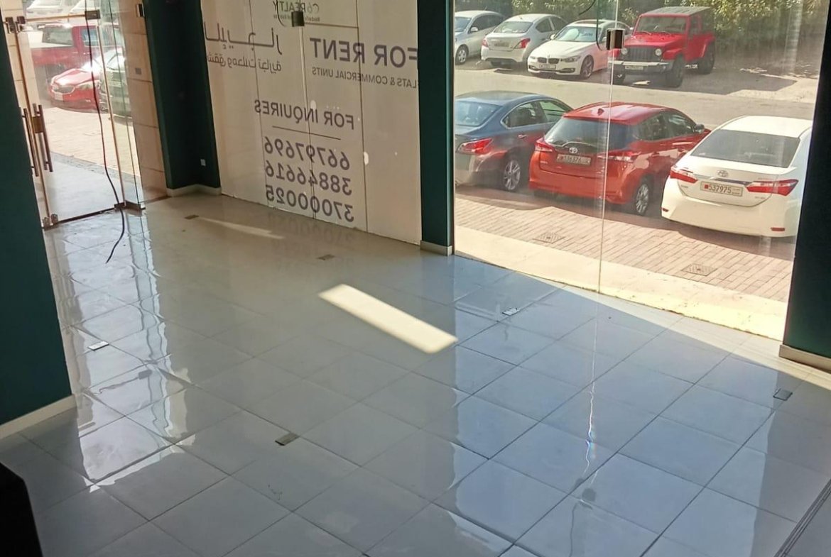 Luxury Spacious Showroom In The Heart Of The City.