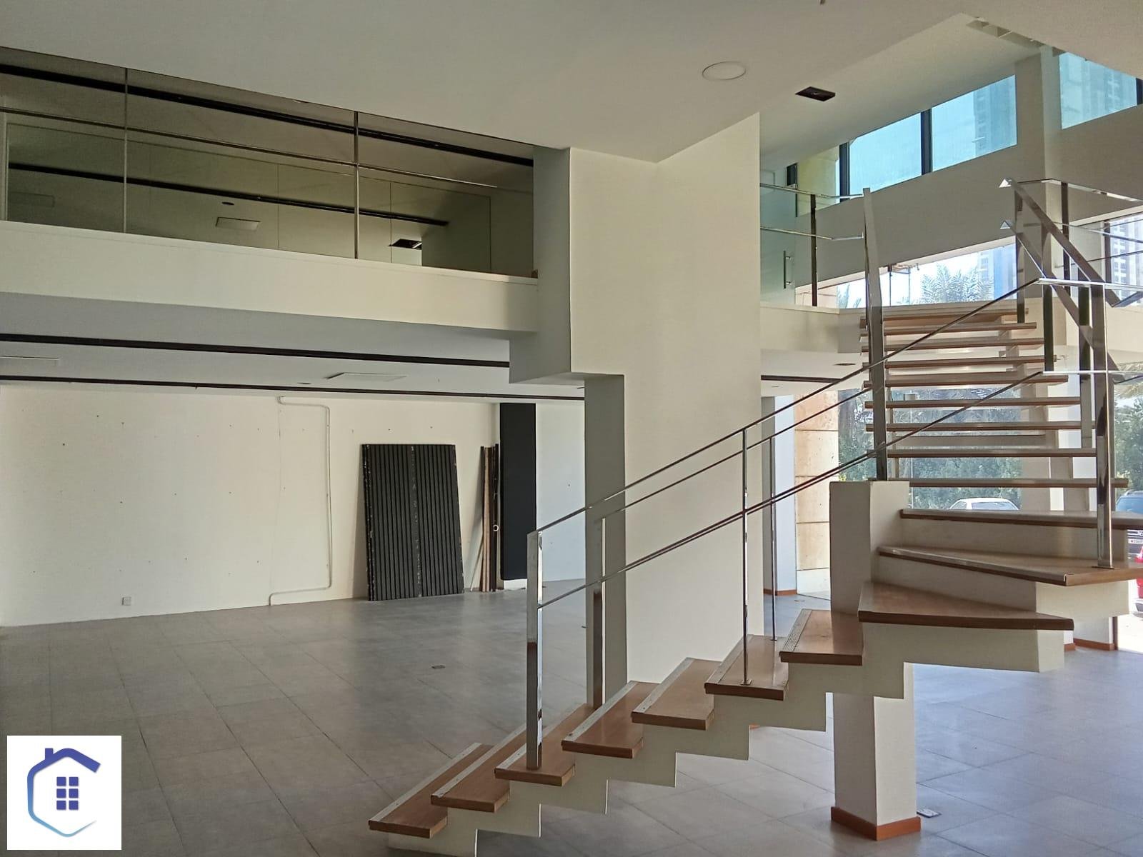 Luxury Spacious Showroom In The Heart Of The City.