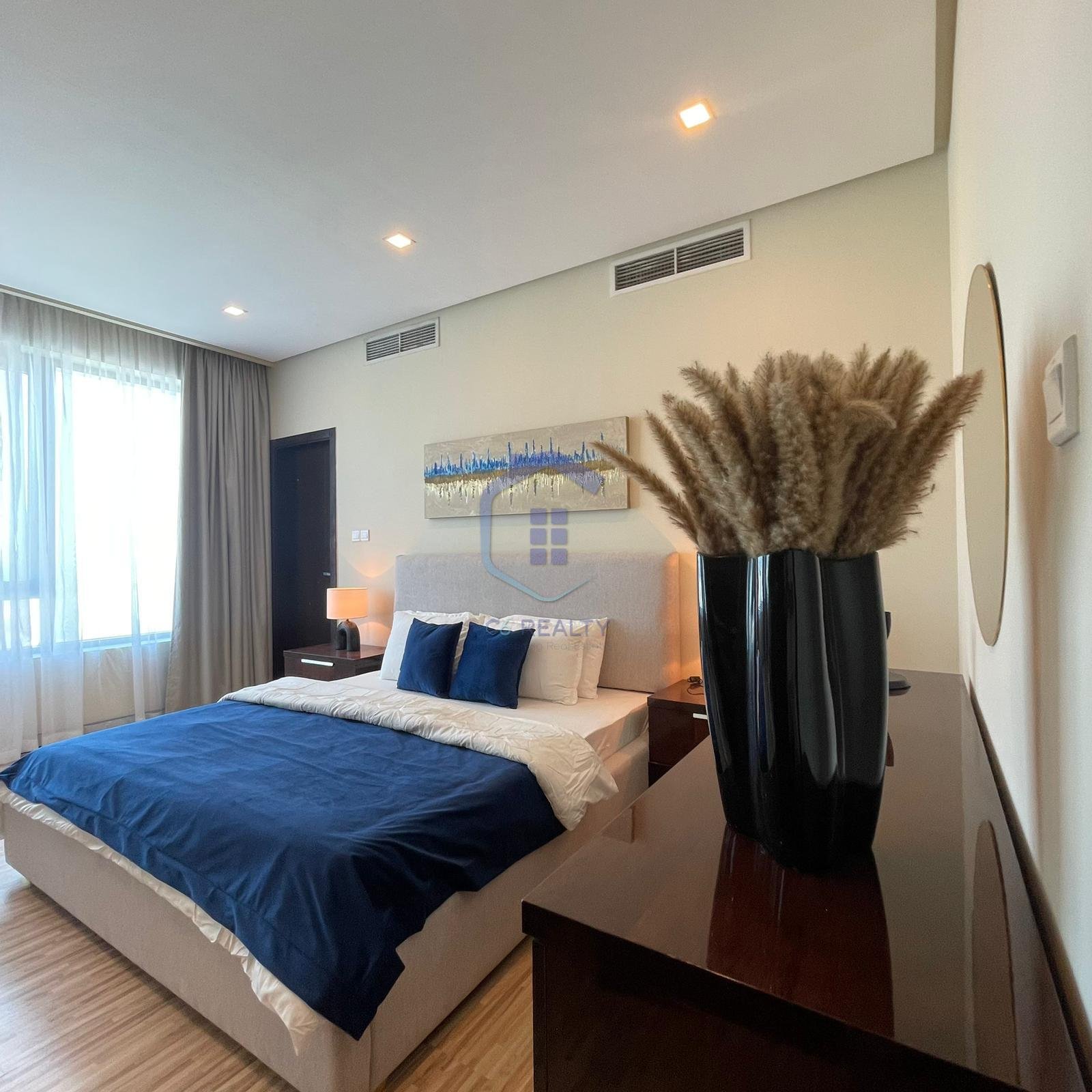 Luxury 2-Bedroom Apartment For Rent In The Heart Of Amwaj