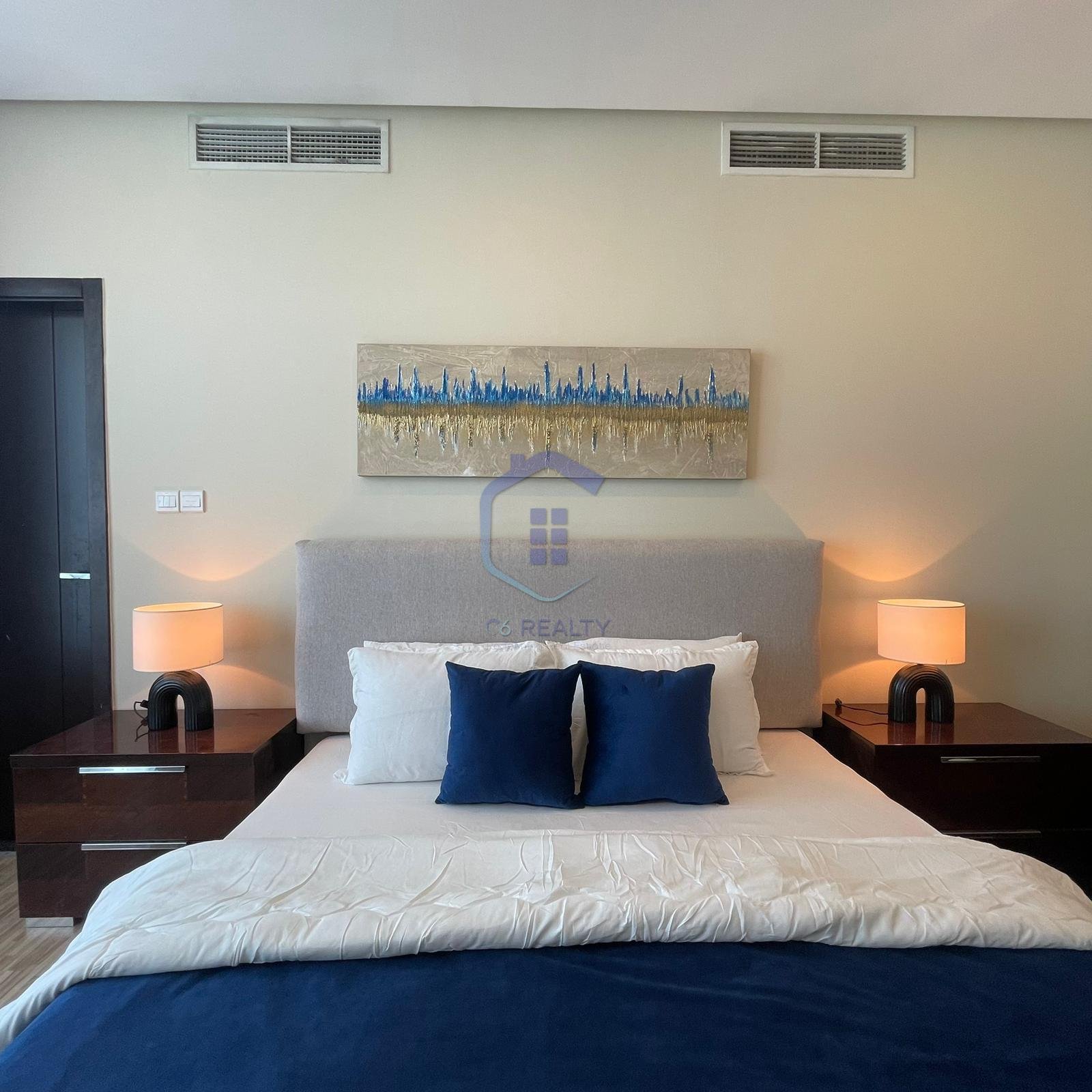 Luxury 2-Bedroom Apartment For Rent In The Heart Of Amwaj