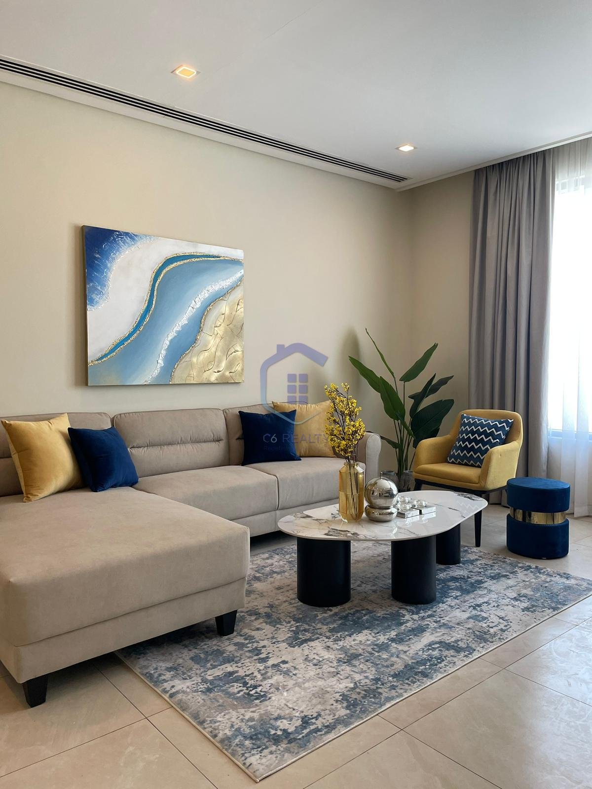 Luxury 2-Bedroom Apartment For Rent In The Heart Of Amwaj