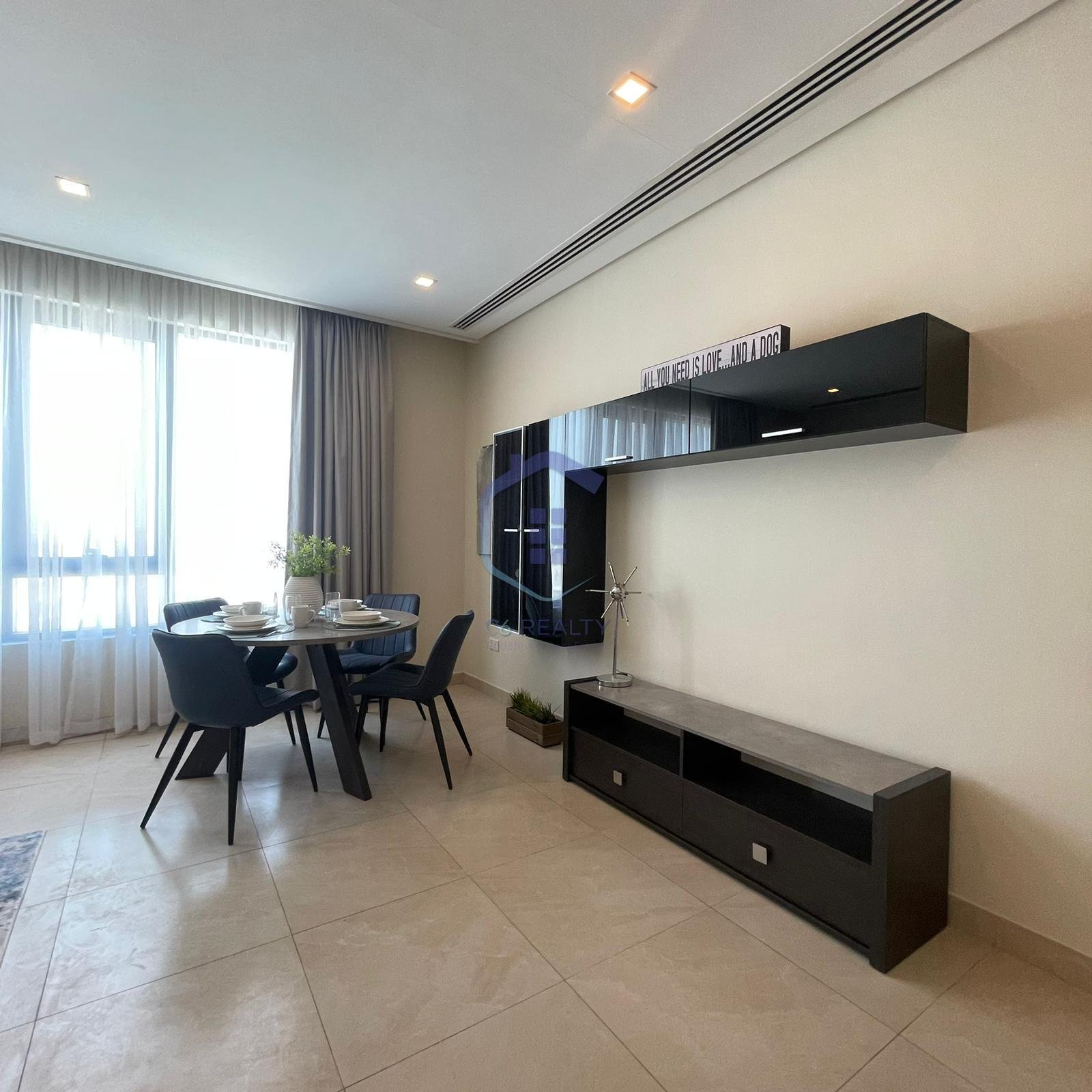 Luxury 2-Bedroom Apartment For Rent In The Heart Of Amwaj