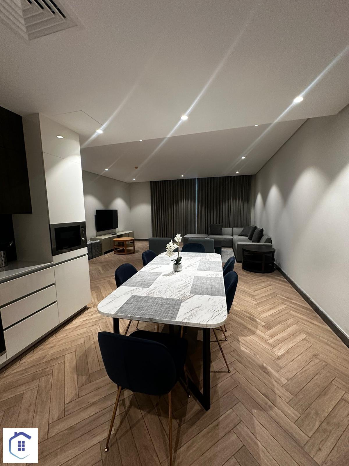 Luxury 2-Bedroom Apartment for Rent in the City of Saar.