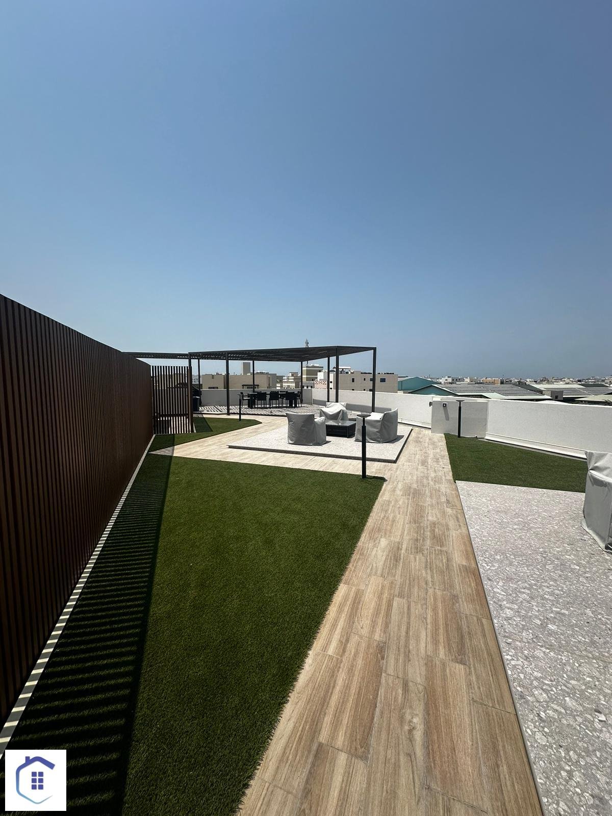 Luxury 2-Bedroom Apartment for Rent in the City of Saar.