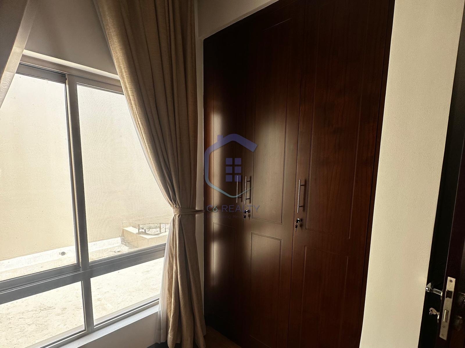 Affordable Spacious 1-Bedroom Apartment For Rent In The Center Saar.