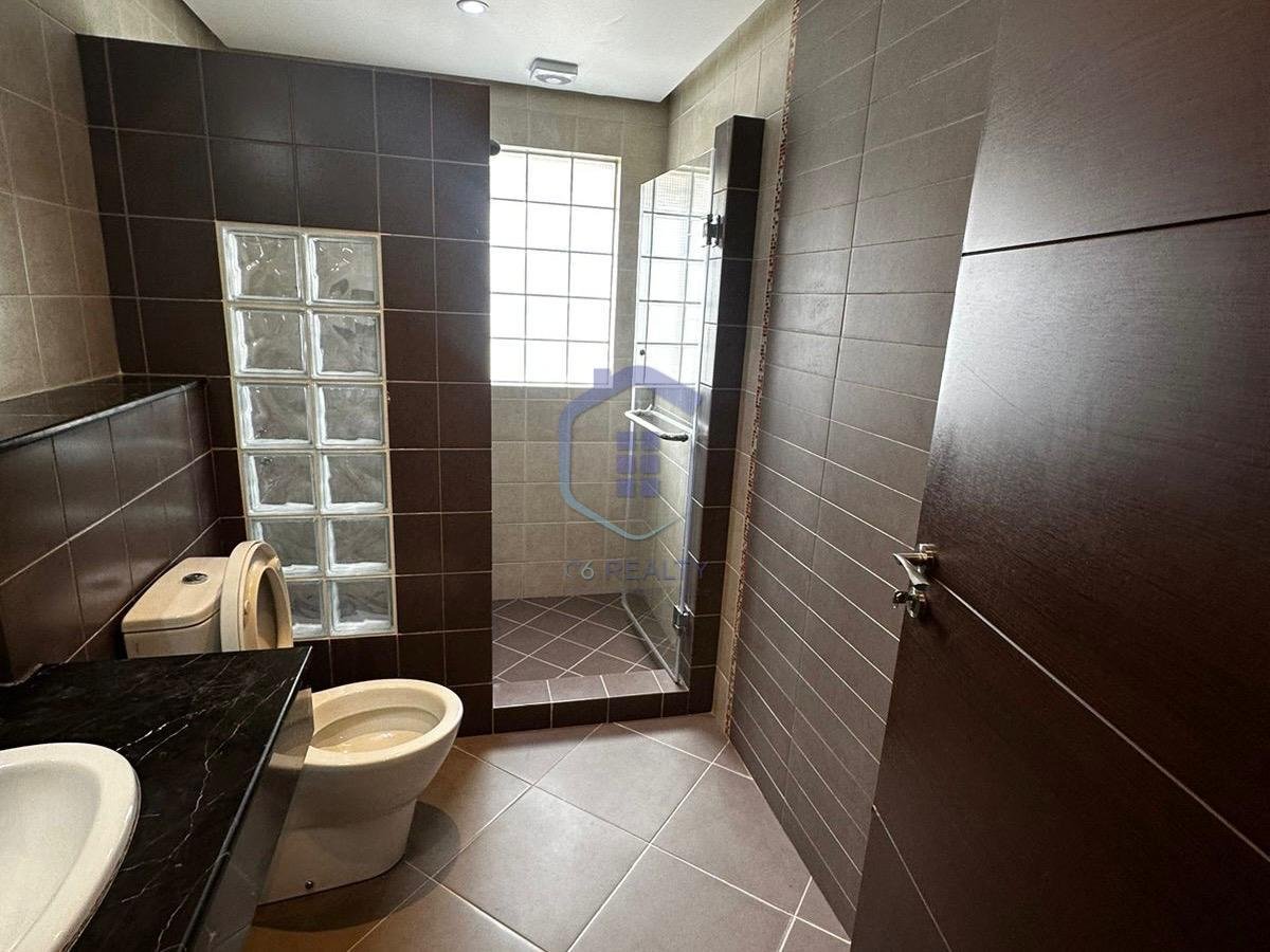 Exclusive Modern 3-Bedroom Apartment for Rent in Saar