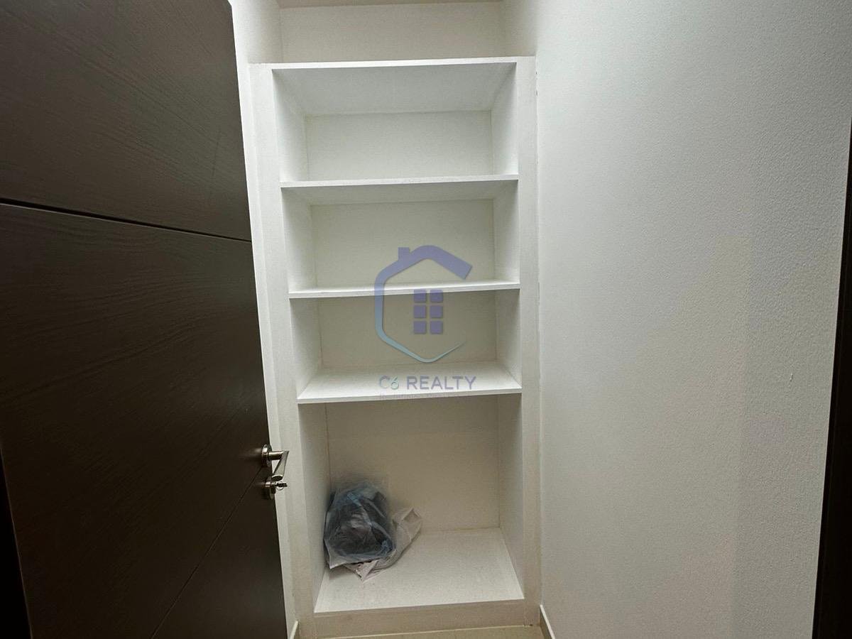 Exclusive Modern 3-Bedroom Apartment for Rent in Saar