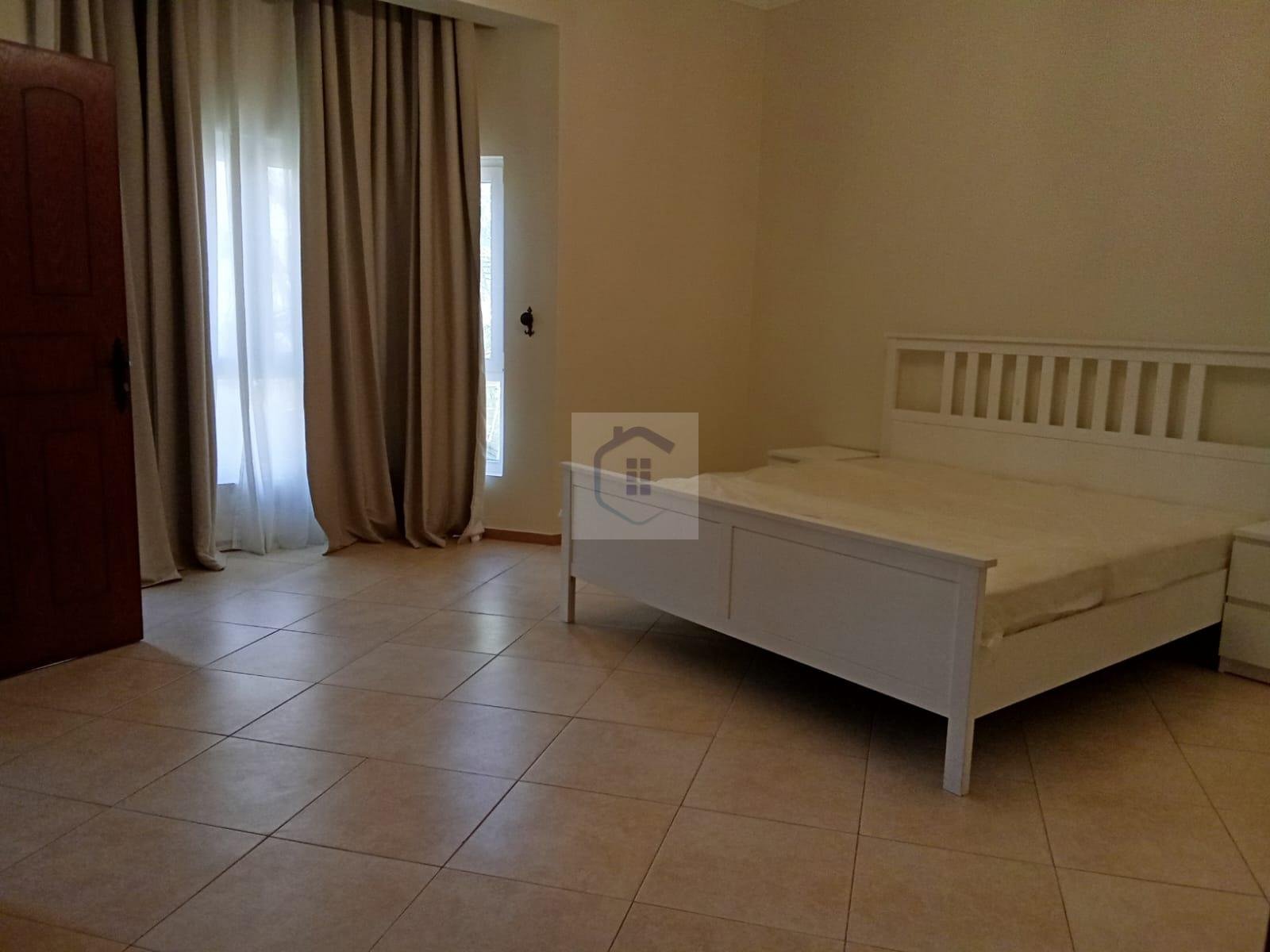 CityView Stunning 4-bedroom Villa for Sale in Maqaba