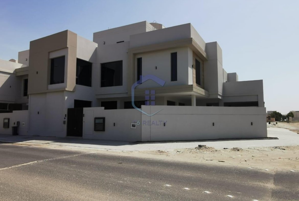 Luxury 4-Bedroom Villa in the Center Of Maqabah