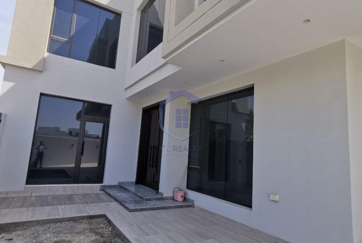 Luxury 4-Bedroom Villa in the Center Of Maqabah