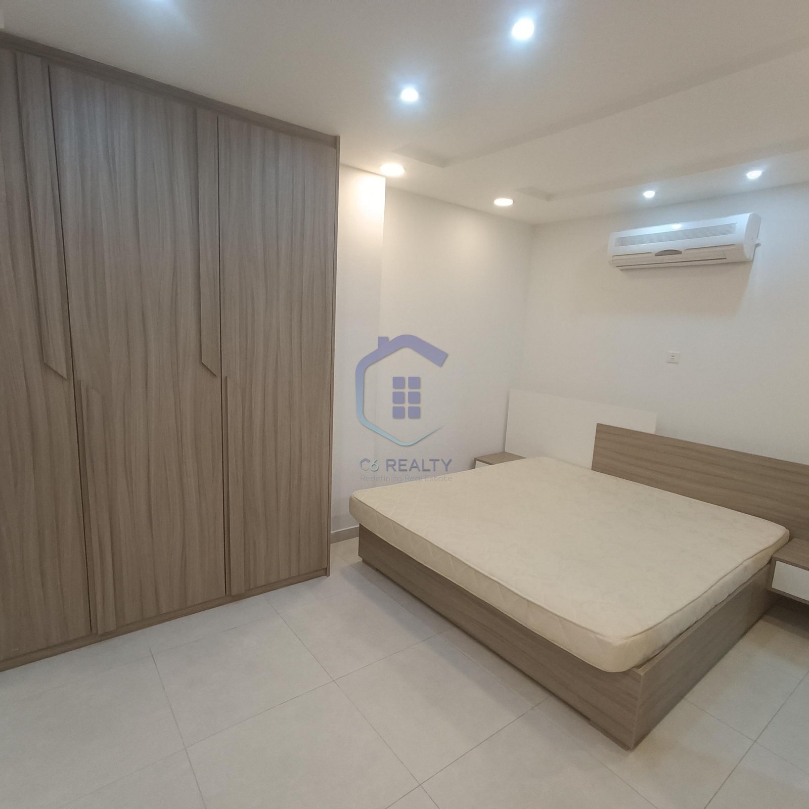 Modern Studio Apartment For Rent In The Heart Of Seef