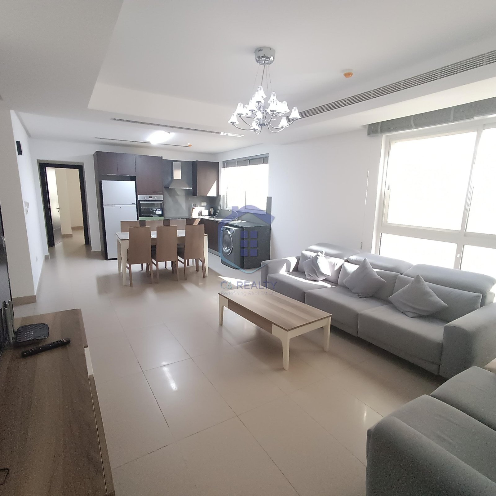 SeaView 2-Bedroom Apartment For Rent in The Heart Of Seef