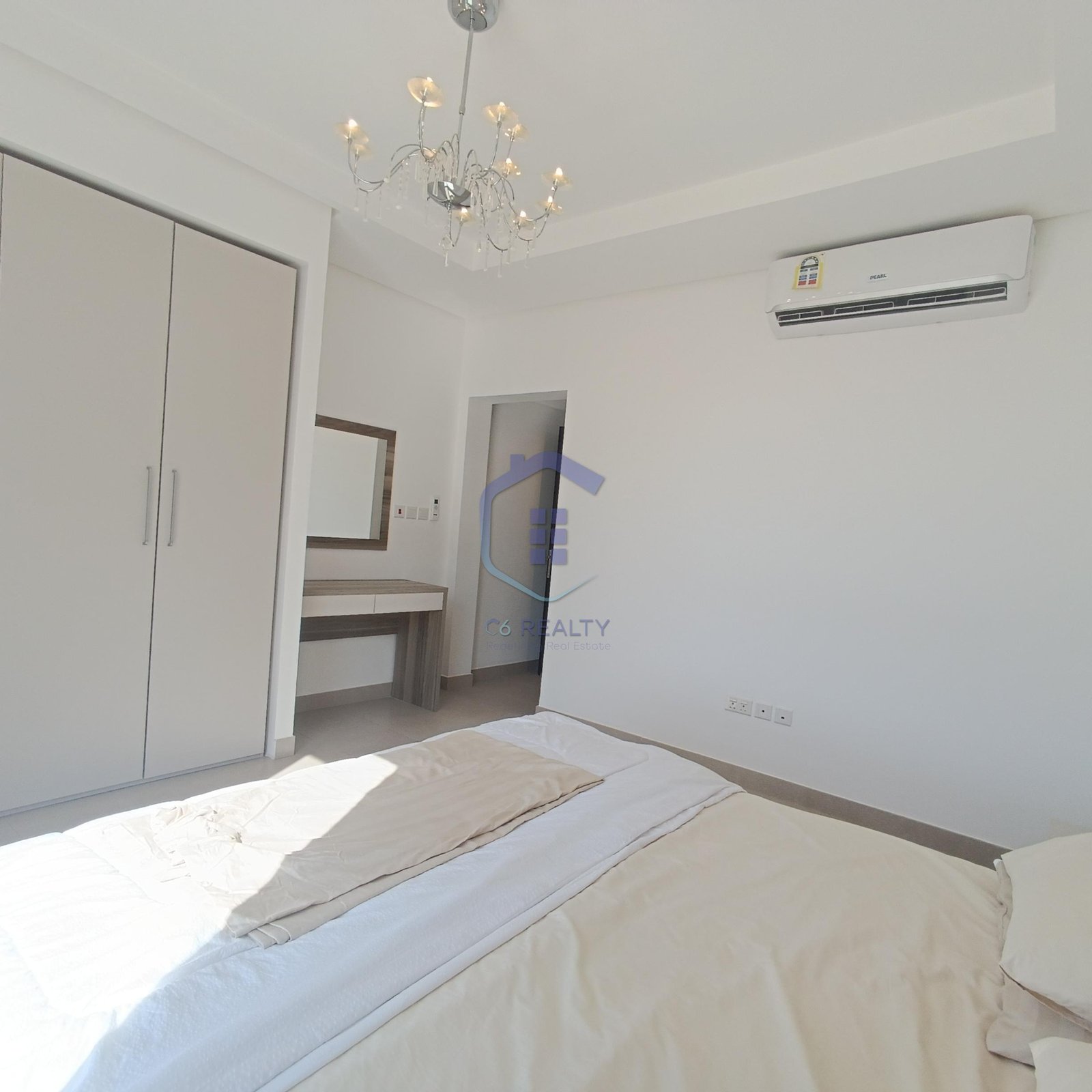 SeaView 2-Bedroom Apartment For Rent in The Heart Of Seef