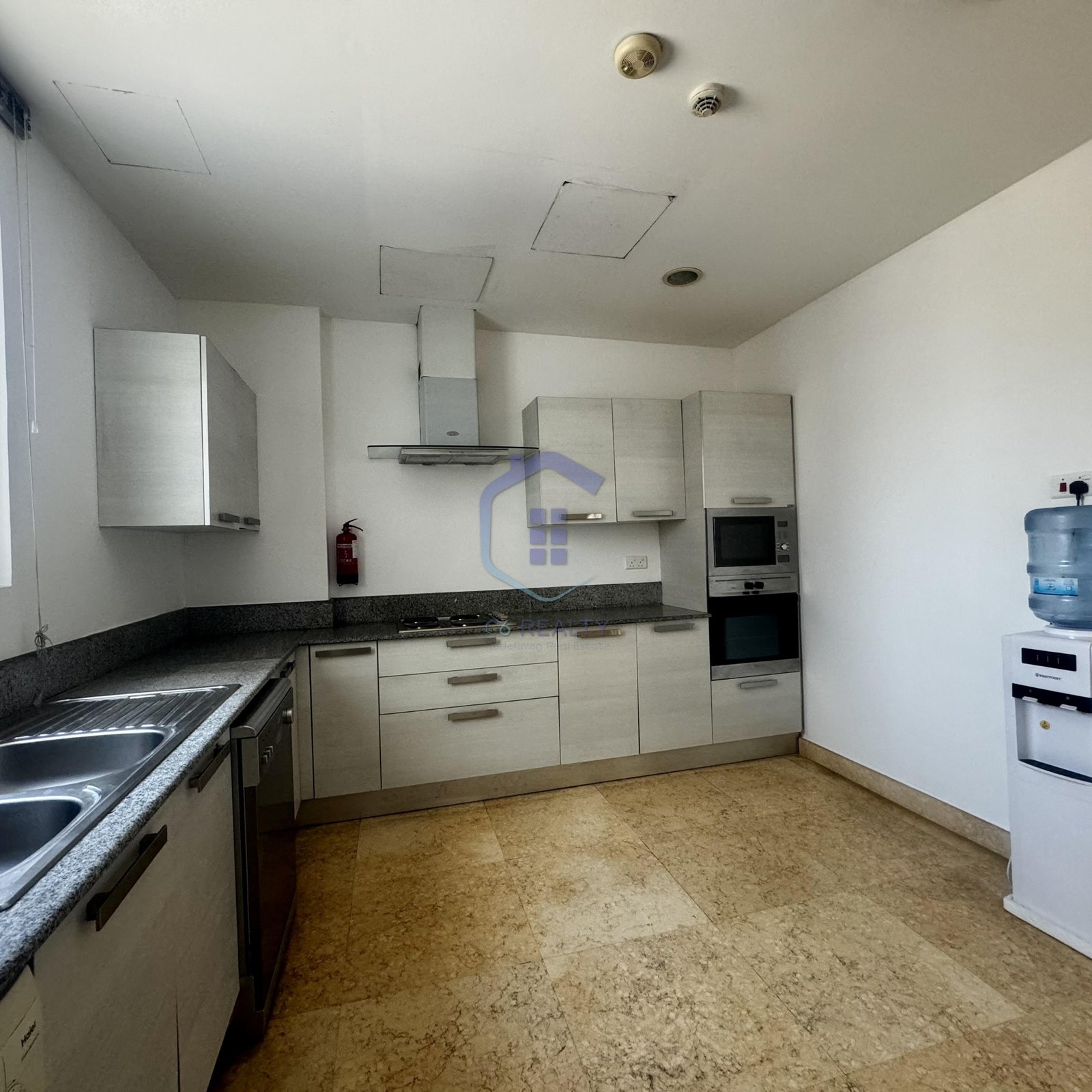 Exclusive 2-Bedroom Apartment in The Center Of Juffair