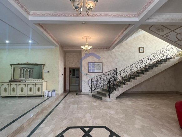 Luxury 4-Bedroom Villa in The heart of Al Hidd